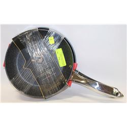 BUNDLE OF NEW STARFRIT MULTI-PAN 10INCH CREPE &