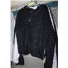 Image 1 : LOT OF 5 LADIES SWEATERS SIZE L&XL