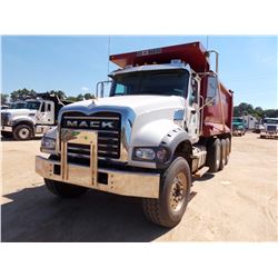 2017 MACK GU713 DUMP, VIN/SN:1M2AX07C2HM061494 - TRI-AXLE, 455HP MACK MP8 ENGINE, 10SPD MACK T310M T