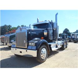 2014 KENWORTH W900 TRUCK TRACTOR, VIN/SN:1XKWD49XXEJ413104 - T/A, 450HP CUMMINS ISX15 ENGINE, 10 SPD