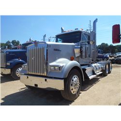 2014 KENWORTH W900 TRUCK TRACTOR, VIN/SN:1XKWD40X4EJ390948 - T/A, 450HP CUMMINS ISX15 ENGINE, 10 SPD