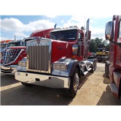 2013 KENWORTH W900L DAYCAB TRUCK TRACTOR, VIN/SN:1XKWD40X8DJ348345 - CUMMINS 500 HP, 10 SPD, DEF, 14