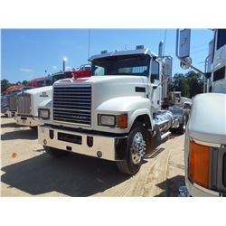 2013 MACK CHU613 TRUCK TRACTOR, VIN/SN:1M1AN07Y1DM013291 - T/A, 505 HP MACK MP8505C ENG, A/T, 40K RE