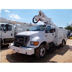 2011 FORD F550 BUCKET TRUCK, VIN/SN:3FRWF6FJ98V377712 CUMMINS DIESEL ENGINE, AUTO TRANS, ALTEC TOOL 