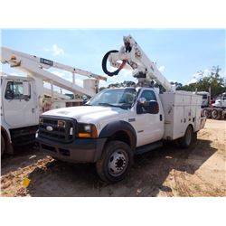 2007 FORD F550 BUCKET TRUCK, VIN/SN:1FDAF56P67EB26036 - POWERSTROKE DIESEL ENGINE, A/T, ALTEC BODY, 