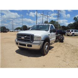 2006 FORD F550 CAB & CHASSIS VIN/SN:1FDAF56P66EA57427 - S/A, POWERSTROKE DIESEL ENGINE, A/T, ODOMETE