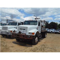 1992 INTERNATIONAL 4800 FERTILIZER TRUCK, VIN/SN:1DTSENKL8NH404092 - S/A, IHC DIESEL ENGINE, 5 SPD T