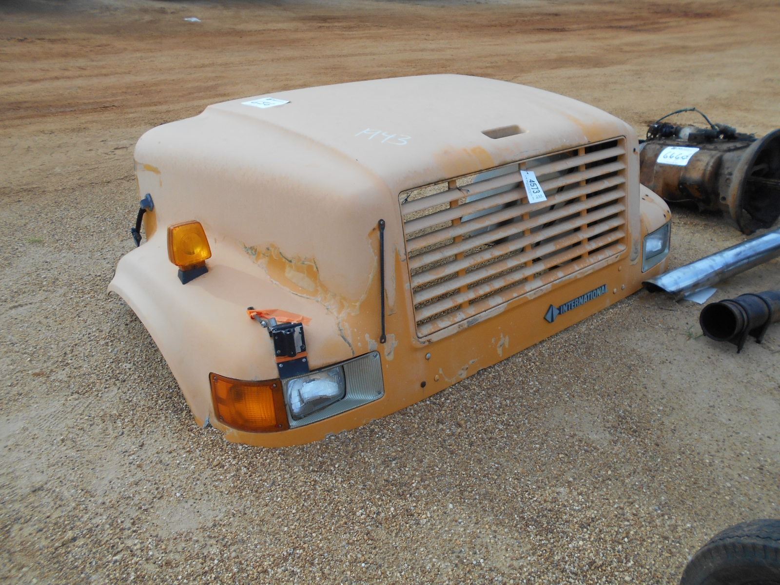 INTERNATIONAL TRUCK TRACTOR HOOD J.M. Wood Auction Company, Inc.