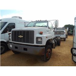 1994 CHEVROLET KODIAK LO PRO CAB & CHASSIS, VIN/SN:1GBE6H1P8RJ114631 - GAS ENGINE, 6 SPD TRANS (DOES