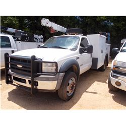 2006 FORD F550 SERVICE TRUCK, VIN/SN:1FDAF56PX6EA86333 -POWERSTROKE DIESEL ENGINE, A/T, TOOL BODY, B