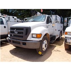 2006 FORD F750 SERVICE TRUCK, VIN/SN:3FRWF75N76V356745 - S/A, CAT C7 DIESEL ENGINE, 6 SPD TRANS, IMT