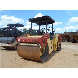 DYNAPAC CC424HF ROLLER VIN/SN:384S00048 - TANDEM, VIBRATORY, 68'' SMOOTH DRUMS, WATER SYSTEM, CANOPY