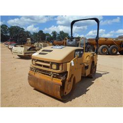 CAT CB34 VIBRATORY ROLLER, VIN/SN:H34500862 - TANDEM. 50" DRUMS, ROLLBAR, METER READING 5,279 HOURS
