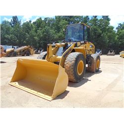 2010 KOMATSU WA200-6 WHEEL LOADER, VIN/SN:70832 - GP BUCKET, ECAB W/AIR, 20.5-R25 TIRES