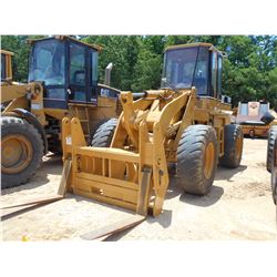 CAT 928F WHEEL LOADER, VIN/SN:2XL00239 - LUMBER FORKS, ECAB W/AIR, 17.5X25 TIRES, METER READING 18,9