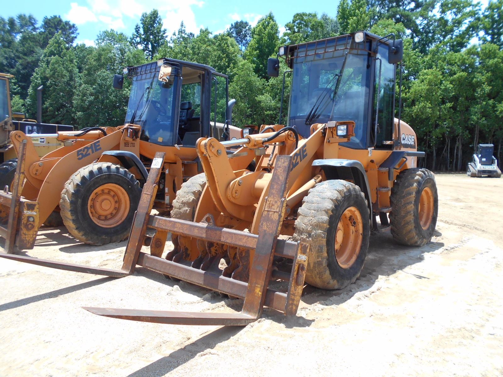 2008 CASE 521E WHEEL LOADER, VIN/SNN8F206281 WICKER LUMBER FORKS