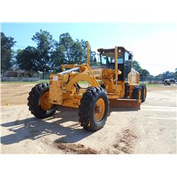 2011 VOLVO G940 MOTOR GRADER, VIN/SN:525247 - 14' MOLDBOARD W/TIP CONTROL, SCARIFIER, ECAB W/AIR, 14