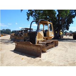 2000 JOHN DEERE 650H LGP CRAWLER TRACTOR, VIN/SN:888278 - 6 WAY BLADE, SWEEPS, REAR SCREEN, CANOPY, 