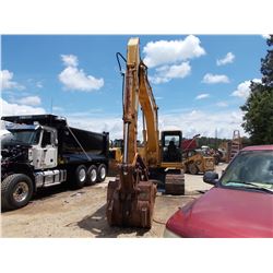 2002 KOMATSU PC200-6 HYDRUALIC EXCAVATOR VIN/SN:89163 - 8' 6'' STICK, 42'' BUCKET, THUMB, ECAB W/AIR