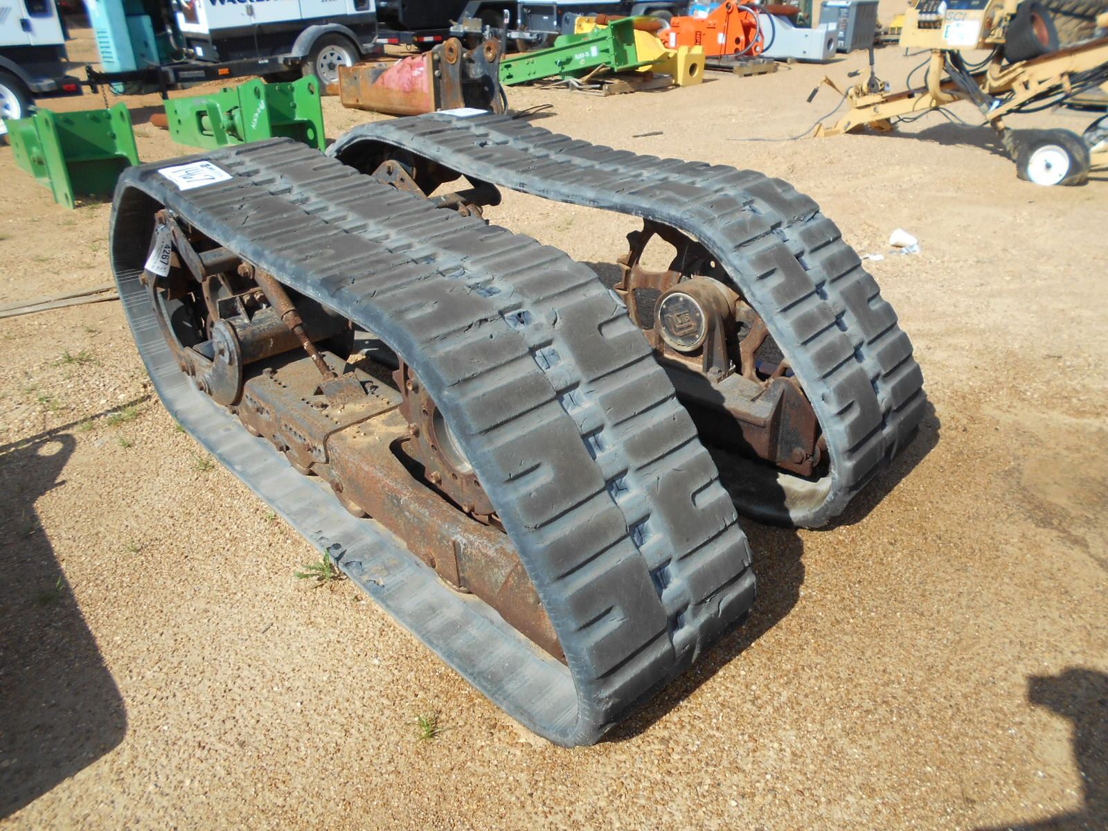 18" RUBBER TRACK DRIVE GEAR, 8' FRAME, FIT SKID STEER LOADER J.M