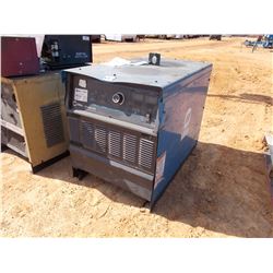 MILLER DELTAWELD 652 WELDER