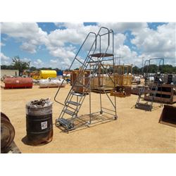 COTTERMAN ROLL AROUND LADDER