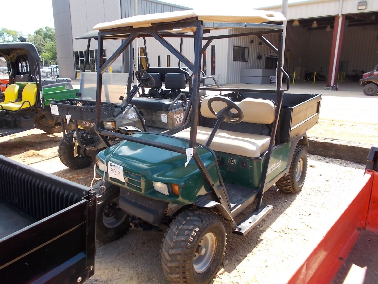 EZGO WORKHORSE ST350 GOLF CART, VIN/SN1423735 GAS ENGINE, CANOPY