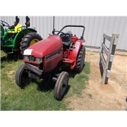 CASE INTERNATIONAL 1130 FARM TRACTOR, VIN/SN:CCJ0081877 - 3 PTH, PTO, ROLL BAR, METER READING 1,369 