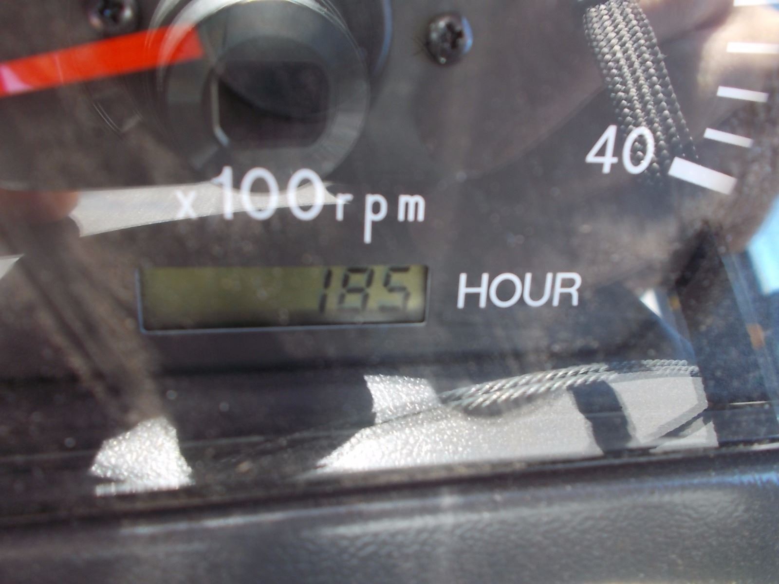 KIOTI RX 7320 FARM TRACTOR, VIN/SNRU9100084 MFWD, PTO, 3 PTH, 2