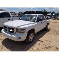 2011 DODGE DAKOTA PICKUP, VIN/SN:1D7RW3GK7BS623546 - 4X4, CREW CAB, GAS ENGINE, A/T, ODOMETER READIN