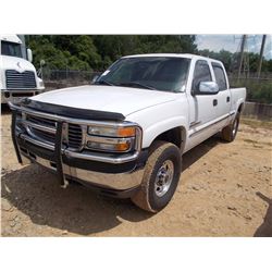 2001 GMC SIERRA PICKUP, VIN/SN:1GTHK23101F151805 - 4X4, CREW CAB, DURAMAX DIESEL ENG, A/T, ODOMETER 