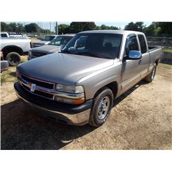 2001 CHEVROLET 1500 PICKUP TRUCK, VIN/SN:2GCEC19V111228029 - EXTENDED CAB, GAS ENGINE, AUTO TRANS, O