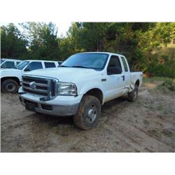 2005 FORD F250 XL PICKUP, VIN/SN:1FTSX21515ED06340 - 4X4, EXT CAB, V8 GAS, A/T (DOES NOT OPERATE) (C