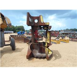 - FD45 SAW HEAD (CAME OFF 201 JOHN DEERE 843K W/ LESS THAN 4,000 HOURS)