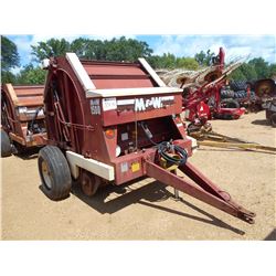 M & W 1500 ROUND HAY BALER