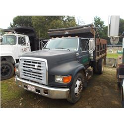 1998 FORD F SERIES DUMP, VIN/SN:1FDWF80C9WVA34037 - S/A, DIESEL ENG, 5+2 SPD TRANS, 10' OX DUMP BODY