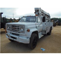 1990 GMC 7000 DIGGER DERRICK, VIN/SN:1GDM7D1G2LV510353 - S/A, DIESEL ENG, 5+2 SPD TRANS, BAKER SERVI