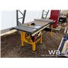 Image 2 : DEWALT DW746 10" TABLE SAW