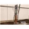 Image 1 : GAS PUMP