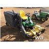 Image 2 : JOHN DEERE F725 FRONT MOWER
