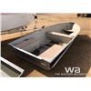 Image 2 : LUND ALUMINUM BOAT