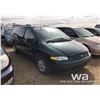 Image 2 : 1997 PLYMOUTH VOYAGER MINIVAN