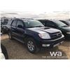 Image 2 : 2004 TOYOTA 4-RUNNER SUV