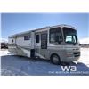 Image 2 : 2003 FLEETWOOD PACE ARROW 36 FT. MOTOR HOME