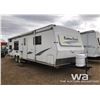 Image 2 : 2000 KUSTOM KOACH KT292 TRAVEL TRAILER