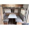 Image 6 : 1989 KOMFORT TRAVEL TRAILER
