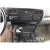 Image 7 : 2007 FORD F750 S/A GRAVEL TRUCK