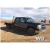 Image 2 : 2001 CHEV 3500 CREW CAB FLATDECK TRUCK