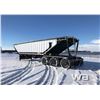 Image 4 : 2011 CASTLETON TRIDEM GRAIN/SAND TRAILER