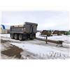 Image 2 : 2007 LANG FAB TRIDEM GRAVEL PUP TRAILER